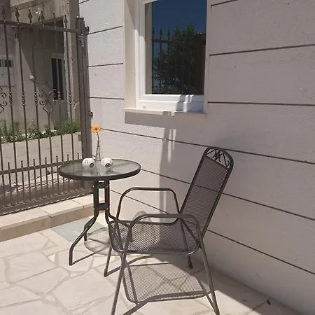 Lendic Holiday home Makarska